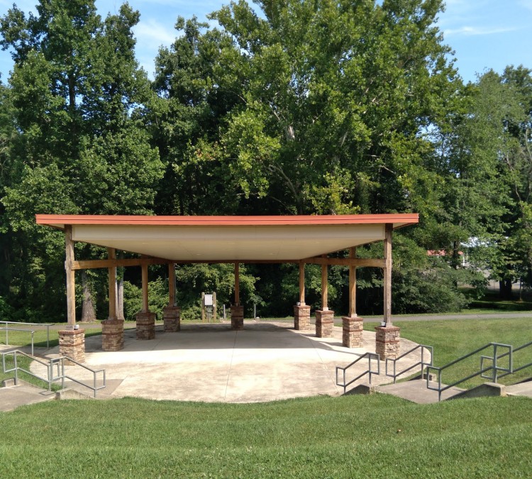Yadkinville community park (Yadkinville,&nbspNC)
